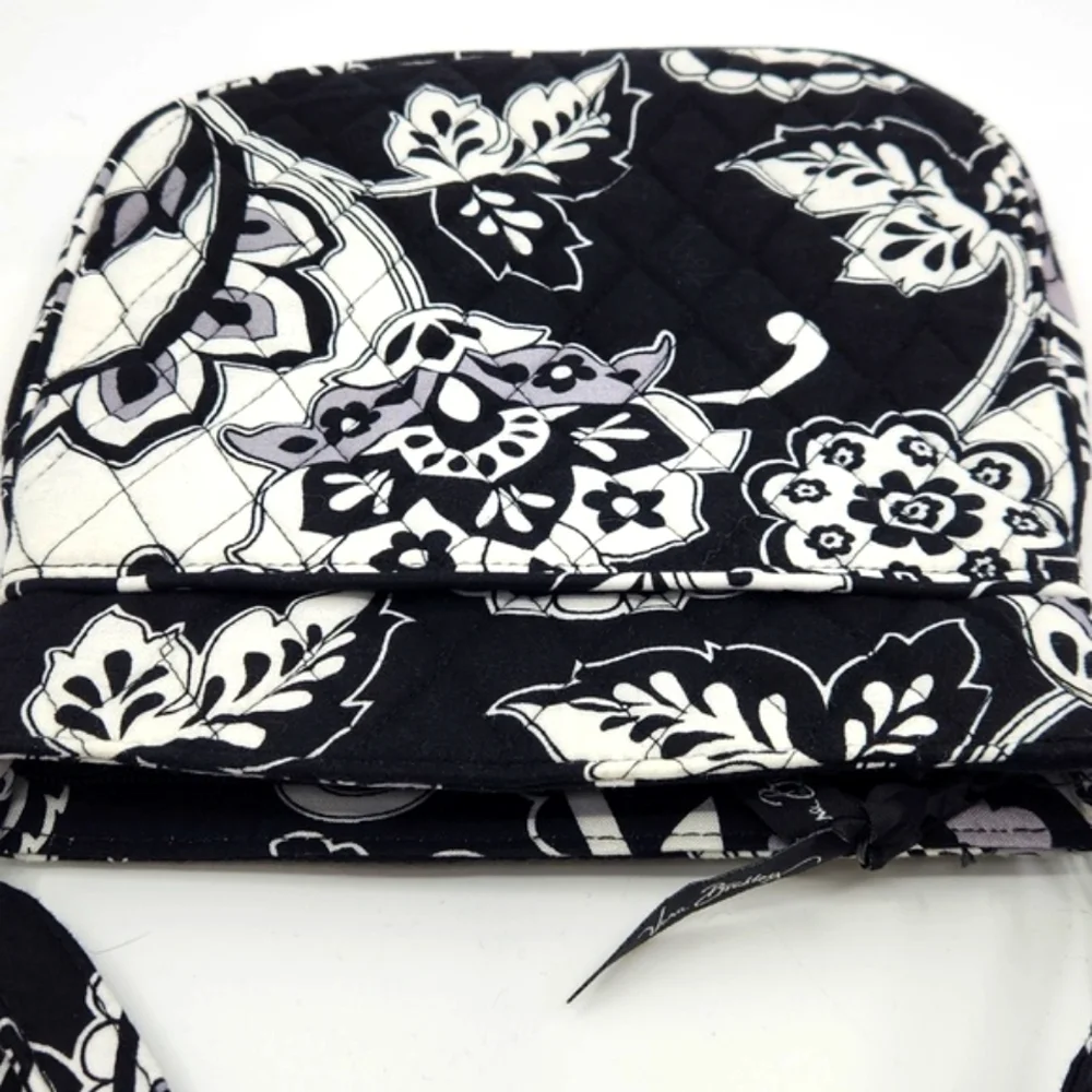 Vera Bradley NWT Floral Black and White Crossbody - Picture 8 of 10